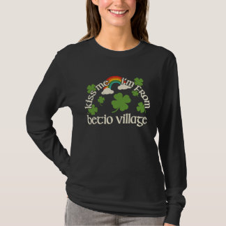 Kiss Me Shamrock City St Patrick's Day Betio Vill T-Shirt