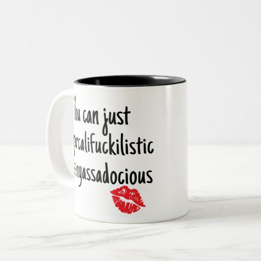 Kiss My Assadocious Funny Handschriftlich Zweifarbige Tasse (Vorderseite Links)