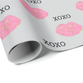 Kiss Pink Lips XOX Geschenkpapier (Rolleneckpunkt)