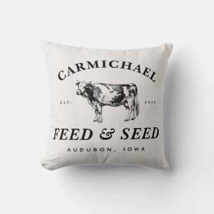Kissen im Farmhaus-Stil mit Familienname Feed & Se