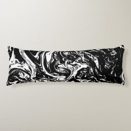 Kissen im Schwarz-Weiß-Marmor-Stil