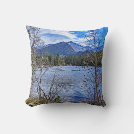 Kissen mit Bergen und See