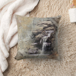Kissen mit Rocky Waterfall-Kunstwerk