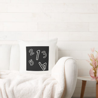 Kissen mit schwarzem Thema und Zählzahl