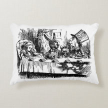 Kissen Vintage-Illustration Alice im Wunderland
