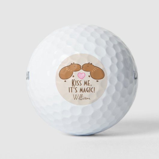 Kissing Capybaras Personalisiert Golfball (Vorderseite)