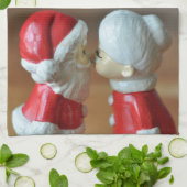 Kissing Santas Geschirrtuch (Gefaltet)