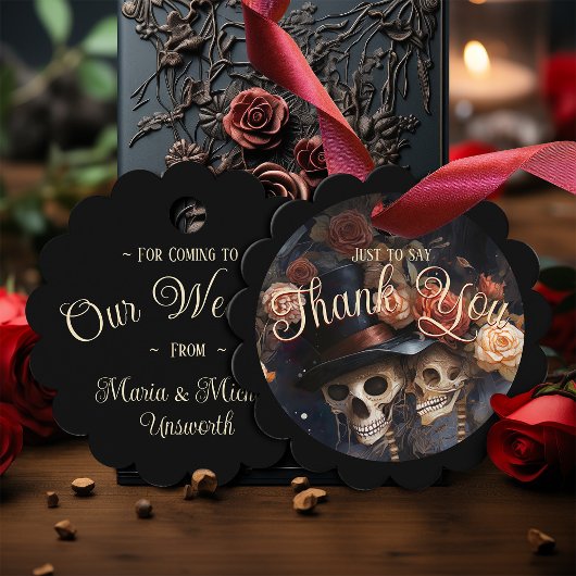 Kissing Skulls Dark Romance Gothic Wedding Geschenkanhänger