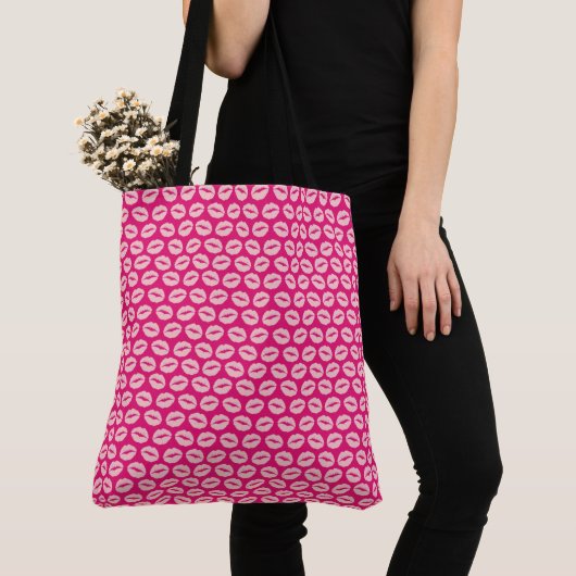 Kissy Lips Tasche (Von Nahem)