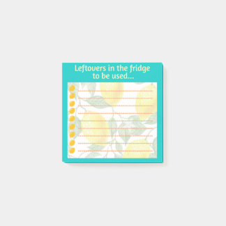 Kitchenette in der Erinnerung Kühlschrank Post-it Klebezettel