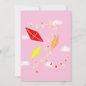 Kites in Pink Sky Es ist eine Girl Baby Dusche Einladung (Rückseite)