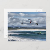 Kitesurfen am Strand Postkarte (Vorne/Hinten)