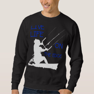 Kitesurfer reiten ein lebendiges Leben auf der Kan Sweatshirt