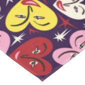 Kitschy Kitchen Retro 1950er Jahre Herz Muster Tischdecke (Schrägansicht)