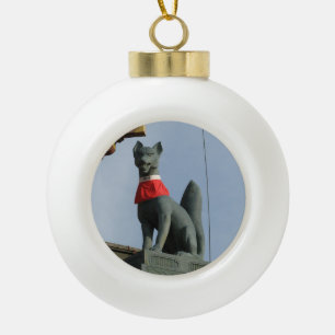 Kitsune キ ネ (Fox) mit Jewel in Mouth Keramik Kugel-Ornament