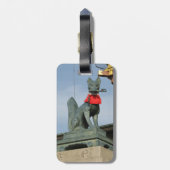 Kitsune キ ネ (Fox) mit Key in Mouth Gepäckanhänger (Rückseite vertikal)