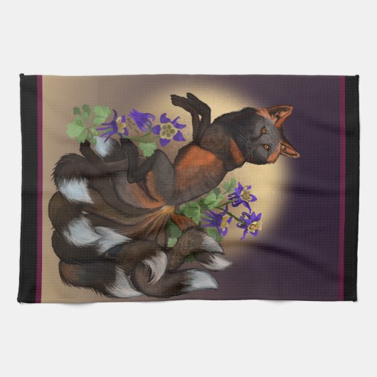 Kitsune und Columbine-Blume Geschirrtuch (Horizontal)