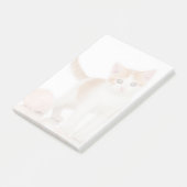 Kitte neben dem Ball Post-it Klebezettel (angewinkelt)
