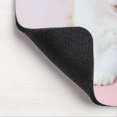 Kitten auf rosa Hintergrund Mousepad (Ecke)