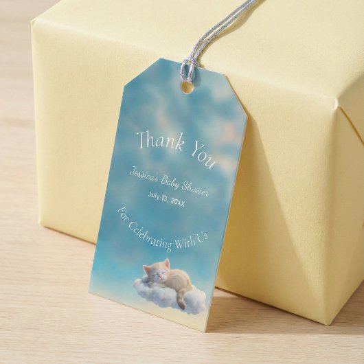 Kitten in der Wolkendusche Geschenkanhänger