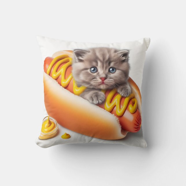 Kitten in hot dog with Mustard Kissen (Vorderseite)