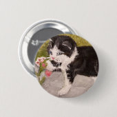 Kitten Playing mit rosa Blume Button (Vorne & Hinten)