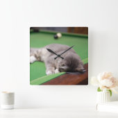Kitten-Pool Quadratische Wanduhr (Zuhause)