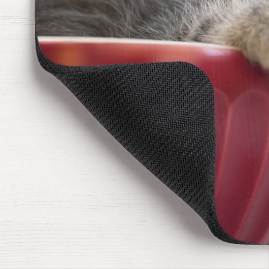 Kitten Schlafen in Bowl Mousepad (Ecke)