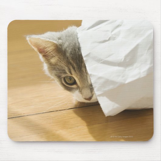 Kitten versteckt sich in Papiertüte Mousepad (Vorne)