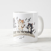 Kittens dancing on a piano key Specialty Mug Jumbo-Tasse (Vorderseite Rechts)