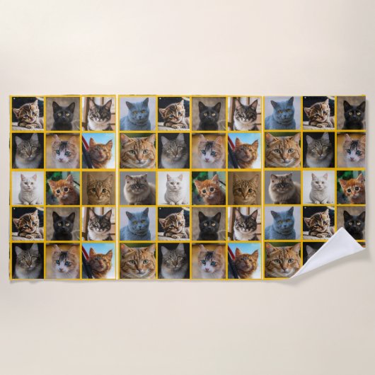 Kitties Everywhere Strandtuch (Vorderseite)