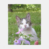 Kitty in den Blume Fleecedecke (Vorderseite)