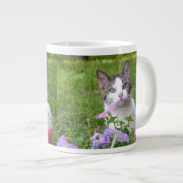 Kitty in den Blume Jumbo Tasse