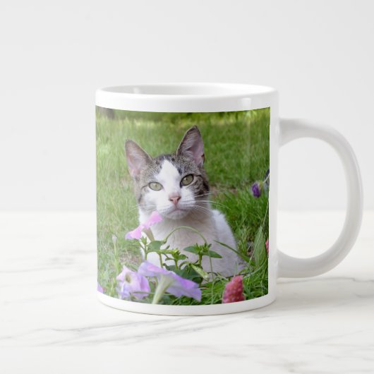 Kitty in den Blume Jumbo Tasse (Rechts)