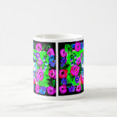 Kitty in einem Korb Retro-Tasse Kaffeetasse (Mittel)