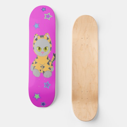 Kitty in Tiger Anzug Skateboard 2 (Vorderseite)