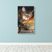 Kitty Sleepy Book Leinwanddruck (Insitu (Holzboden))