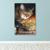 Kitty Sleepy Book Leinwanddruck (Insitu (Holzboden))