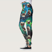 Kitz-Möpse auf blaues Grün-kosmischem Hintergrund Leggings (Links)