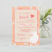 Kiwi Bird Bare Bottom Peach Baby Dusche Einladung (Stehend Vorderseite)