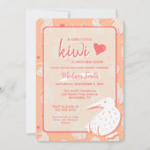 Kiwi Bird Bare Bottom Peach Baby Dusche Einladung (Vorderseite)
