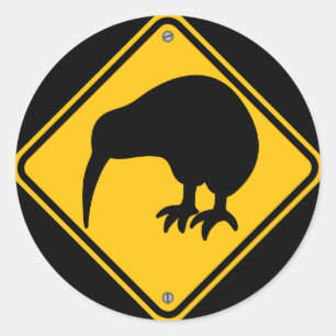 Kiwi Crossing Runder Aufkleber