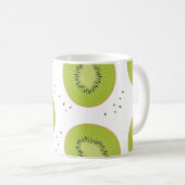 Kiwi Fruchtscheiben, nahtlose Abbildung. Kaffeetasse (VorderseiteRechts)