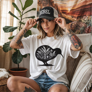 Kiwi-Vogel mit einheimischen Pflanzen  T-Shirt