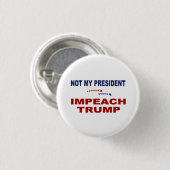 Klagen Sie Trumpf an Button (Vorne & Hinten)