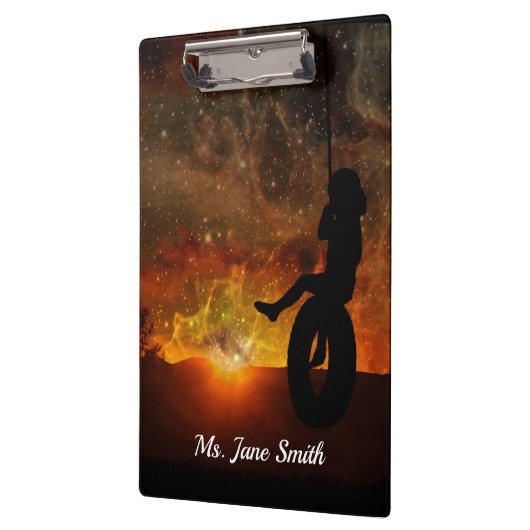 Klappe "Kind in Reifenschwung" Klemmbrett (Links)