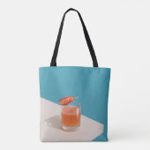 Klares Trinkglas mit brauner Flüssigkeit Tasche (Rückseite)