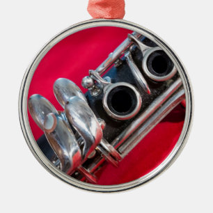 Klarinette zu Rot Ornament Aus Metall