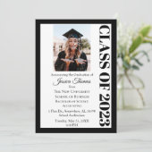 Klasse 2023 Foto Uni-Abschluss Einladung (Stehend Vorderseite)