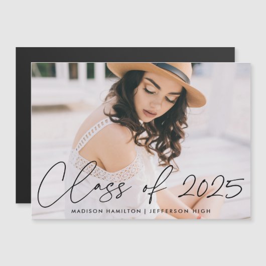 Klasse 2023 Moderner Abschluss für Schwarzes Scrip Magneteinladung (Vorne/Hinten)